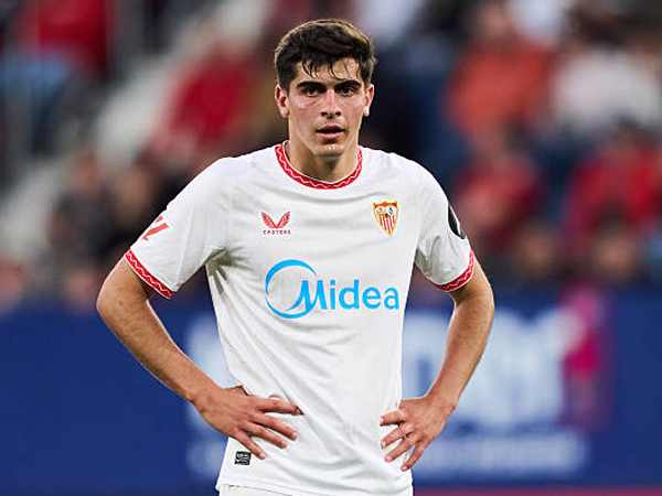 Minta Lebih, Sevilla Tolak Tawaran Napoli untuk Juanlu Sanchez